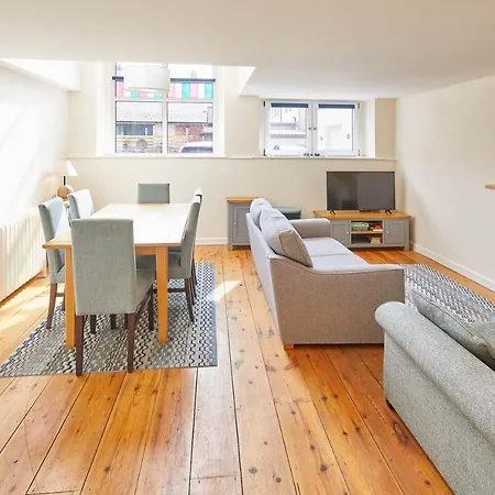 Apartment Mary Lyth - West Cliff With Parking *